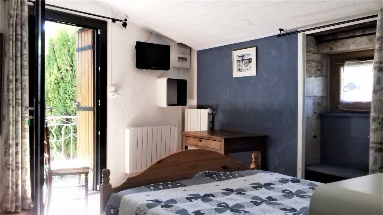 Gites Du Mas Gibert A Saussines Entre Nimes Et Montpellier Экстерьер фото